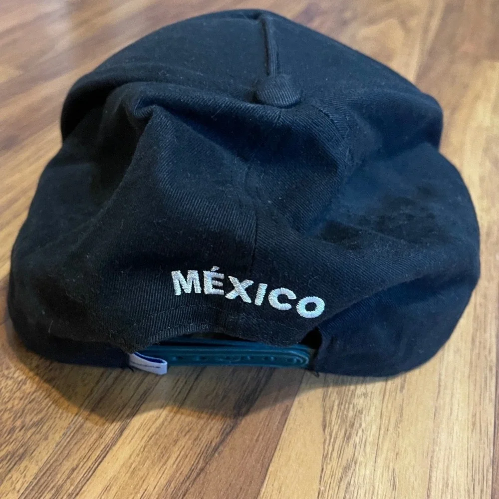 Morpho Cancun Mexico Souvenir Hat Mens OSFM Black Green Snapback Cotton Cap